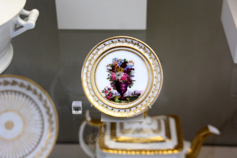 tiny new wave rococo plate 